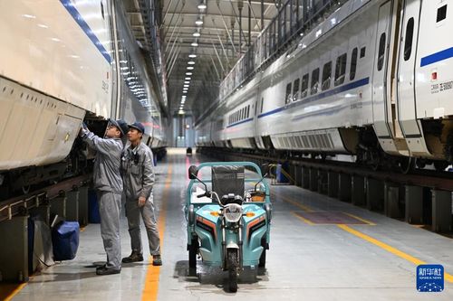 呼和浩特 節(jié)后動(dòng)車檢修忙，精心呵護(hù)“體檢車”