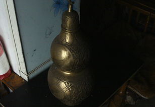禹州市新創(chuàng)銅制工藝品銷(xiāo)售部 專(zhuān)業(yè)工藝品供應(yīng)商，兼營(yíng)道路清掃車(chē)批發(fā)業(yè)務(wù)